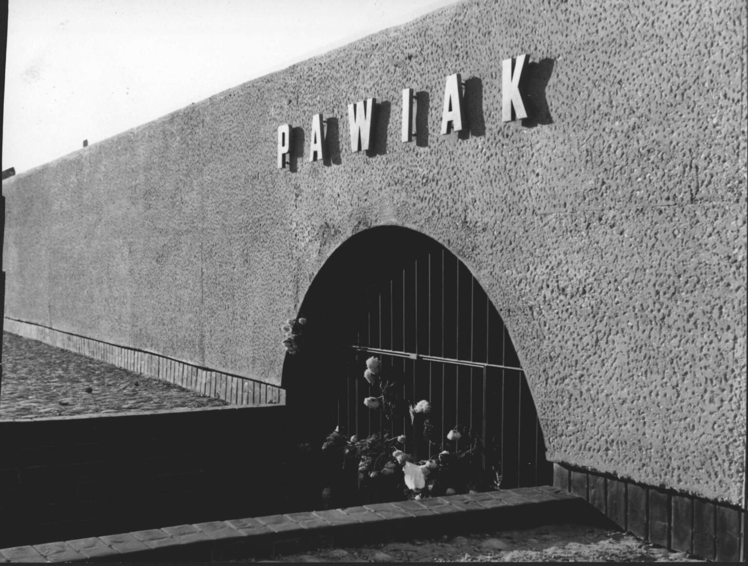 black and white architectural photo